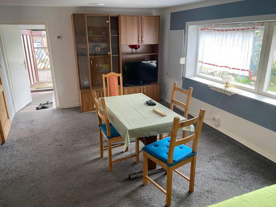 Bungalow Im Gruenen Werneuchen Dış mekan fotoğraf